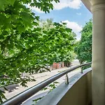 Wieckowskiego Apartment